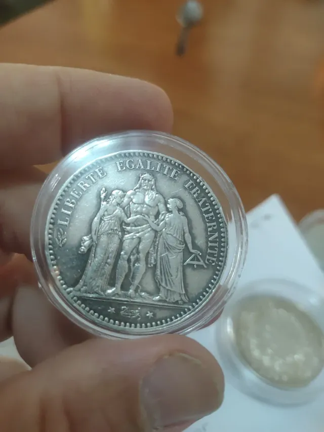 Moneda Plata 5 Francos Hércules 1875