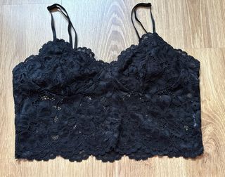 Top/ Sujetador Lencero negro encaje