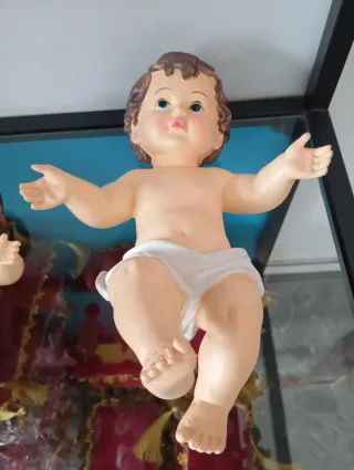 Gesù Bambino in vetroresina cm 26