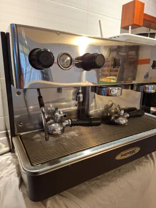 Cafetera Profesional MONROC