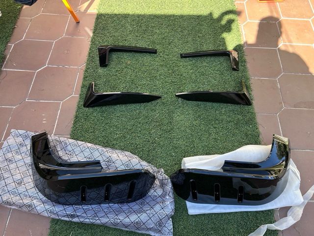 Alerón labio parachoques delantero ycejas Defender