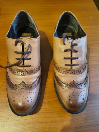 Scarpe donna Bata stringate pelle beige/marrone 37