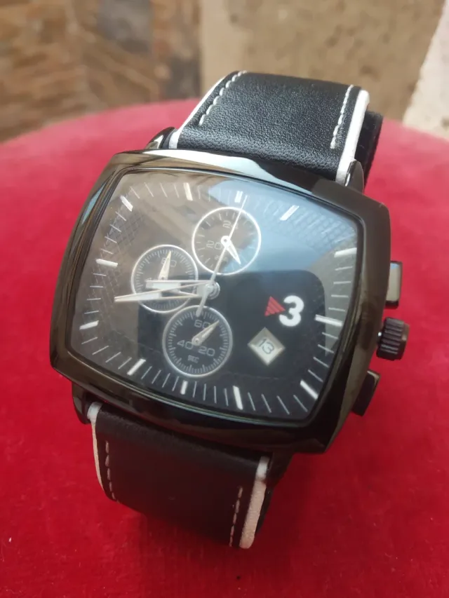 TV3 Catalunya Relógio cronógrafo preto sem uso