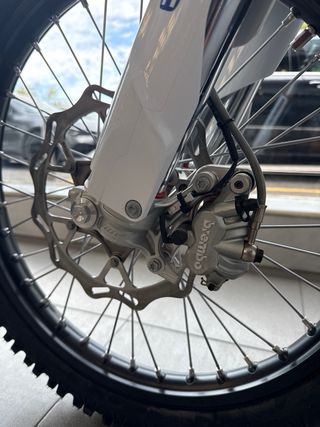 Husqvarna FE 250 Heritage 2025