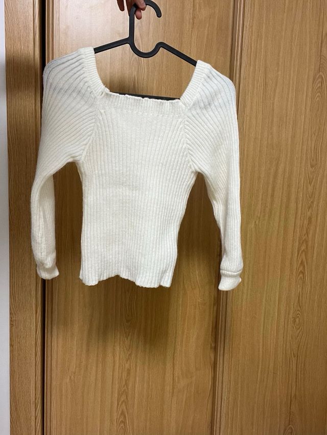 Jersey blanco escote cuadrado talla S
