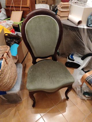 Sofá y sillas. antiguo caoba y terciopelo verde.