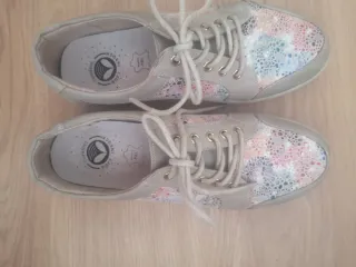 Zapatos mujer beige y multicolor