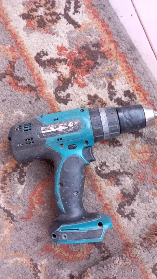 Taladro Makita DHP453