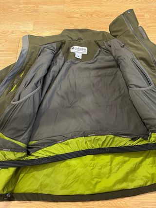 Chaqueta Columbia Titanium Impermeable Verde Oliva