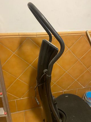 Plataforma Vibratoria Aristokratisch Fitness