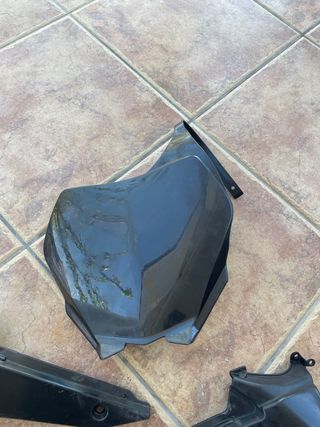 Plásticos y careta DRD