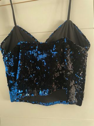 Top lentejuelas Zara negro y azul