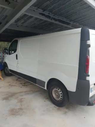 Opel Vivaro 2006