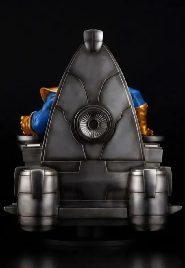 Thanos of Space Throne .Kotobukiya.