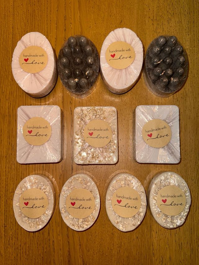 Jabones artesanales naturales.
