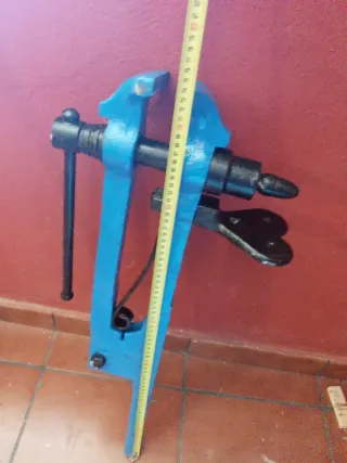 Tornillo de banco herrero