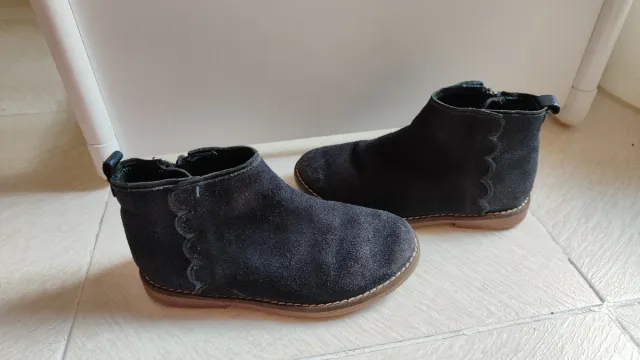 Botas bajas niña azul marino talla 26