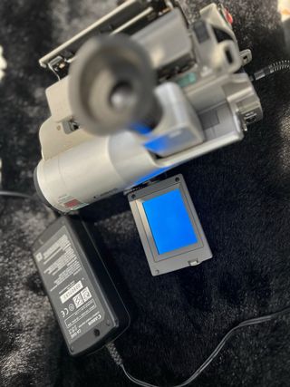 Canon V420 8mm - Funciona