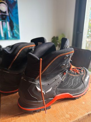 Botas de montaña SALEWA talla 46-47
