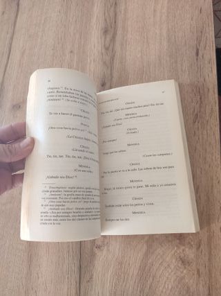 La casa de Bernarda Alba (Spanish Edition)