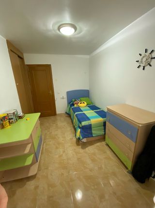 NEGOCIABLE Cuna convertible con bañera y cajones