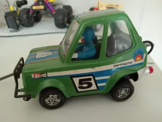 Auto radiocomandata SEAT 127 Derrape