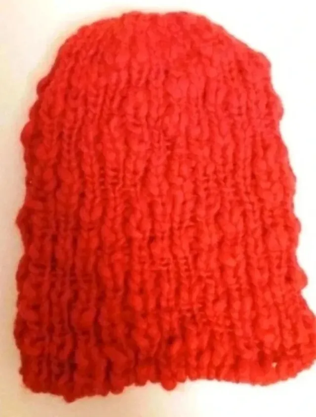 Cappello lana rosso