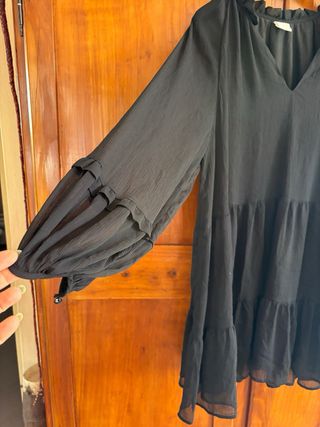 Abitino donna H&M manica lunga con balze