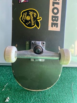 Skate Globe