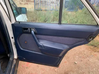 PANELES PUERTAS MERCEDES 190