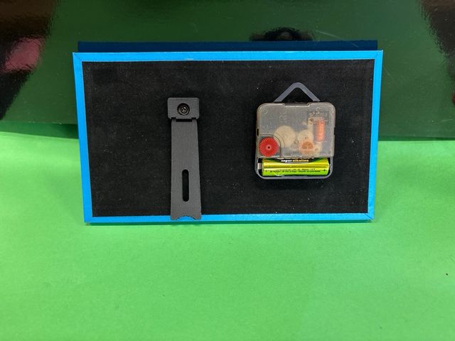 Reloj decorativo con diseño de pareja