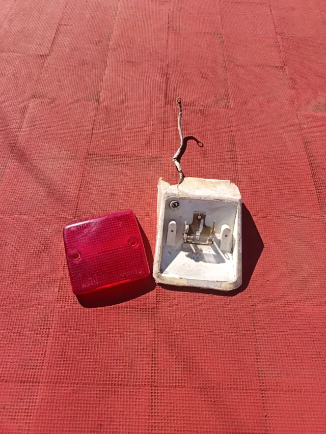 Piloto trasero Derbi Savannah