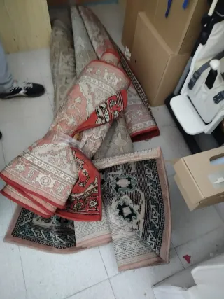 4 tappeti: corridoio, ingresso e soggiorno