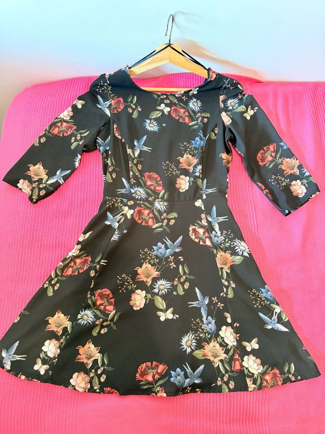 Elegante vestido estampado floral