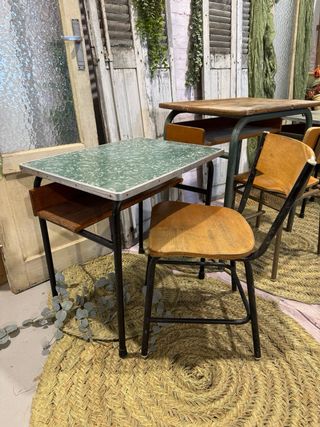 Lote 3 pupitres antiguos madera y metal