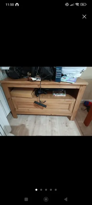 Mueble de salón de madera