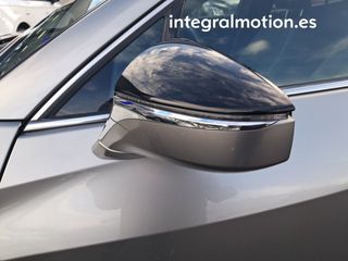 Lexus UX 2.0 250h Premium