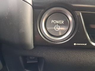 Lexus UX 2.0 250h Premium