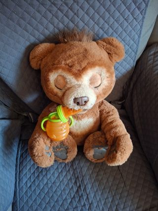 Osito interactivo con sonidos y movimiento