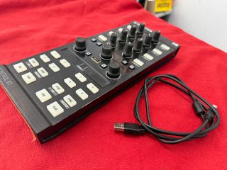 Native Instruments Traktor X1 mk2