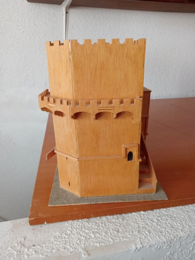 Maqueta Castillo Madera Puerta Serranos Valencia