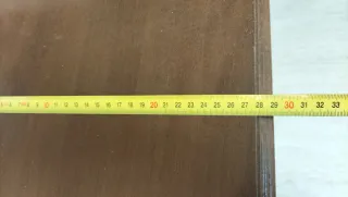 Mesita de noche vintage de madera