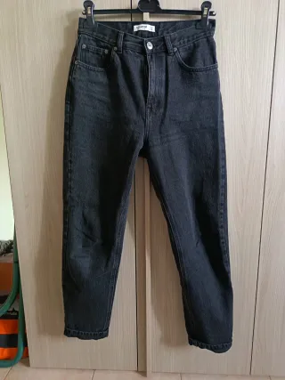 Jeans Mom Pull&Bear neri