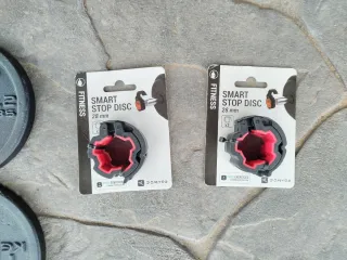 Barras de pesas cromadas de 28mm y discos también.