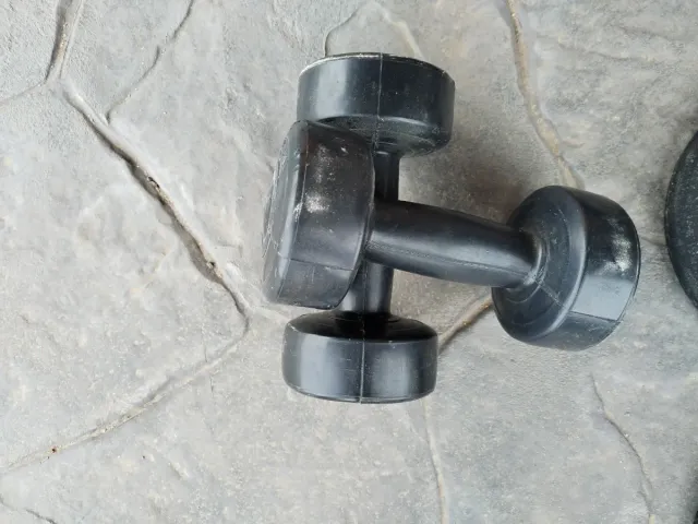 Barras de pesas cromadas de 28mm y discos también.