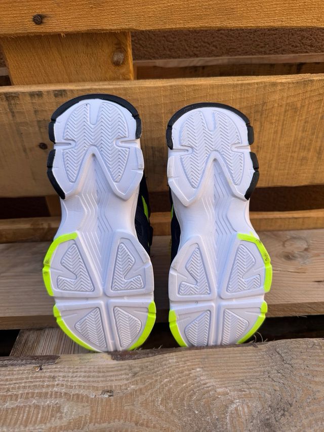 Zapatillas deportivas niño azul y verde