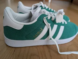 Zapatillas Adidas Gazelle verdes sin estrenar