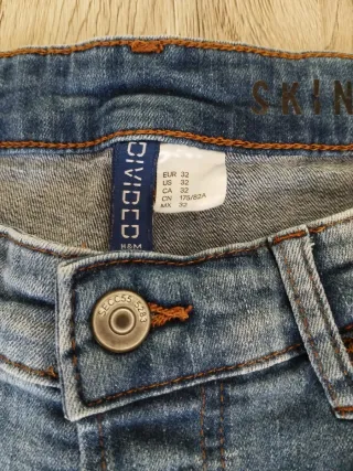 Pantalón vaquero hombre elástico.