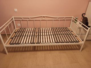 Diván de forja blanco Ikea