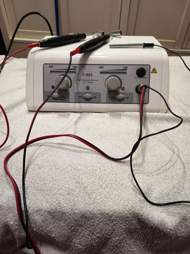 Alta frecuencia y corriente galvánica F-803